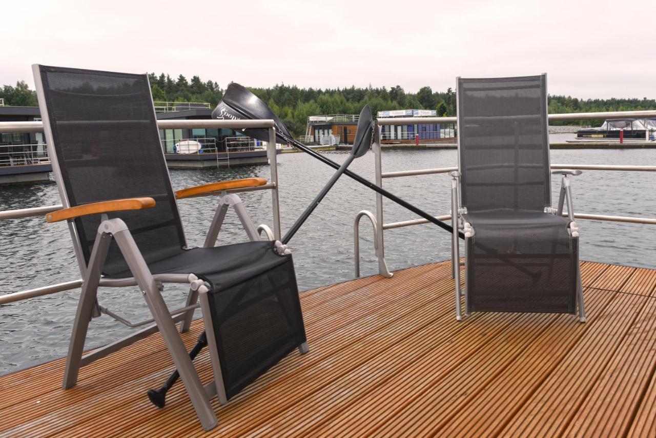 Hausboote Am Baerwalder See Traumhaus-Mieten Klitten 外观 照片
