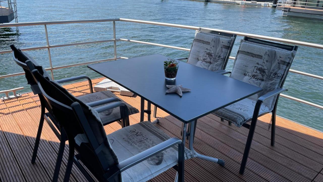 Hausboote Am Baerwalder See Traumhaus-Mieten Klitten 外观 照片